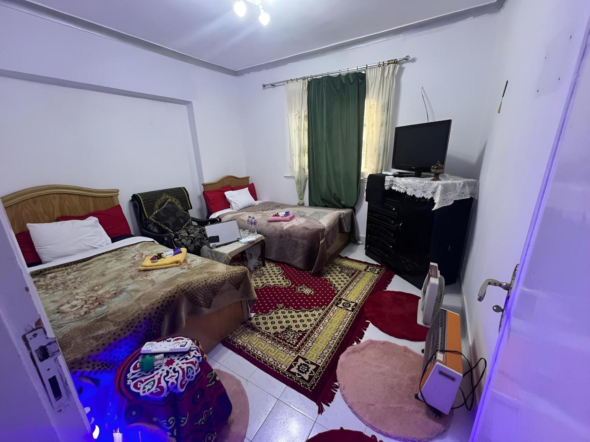 Homestay Gadou *